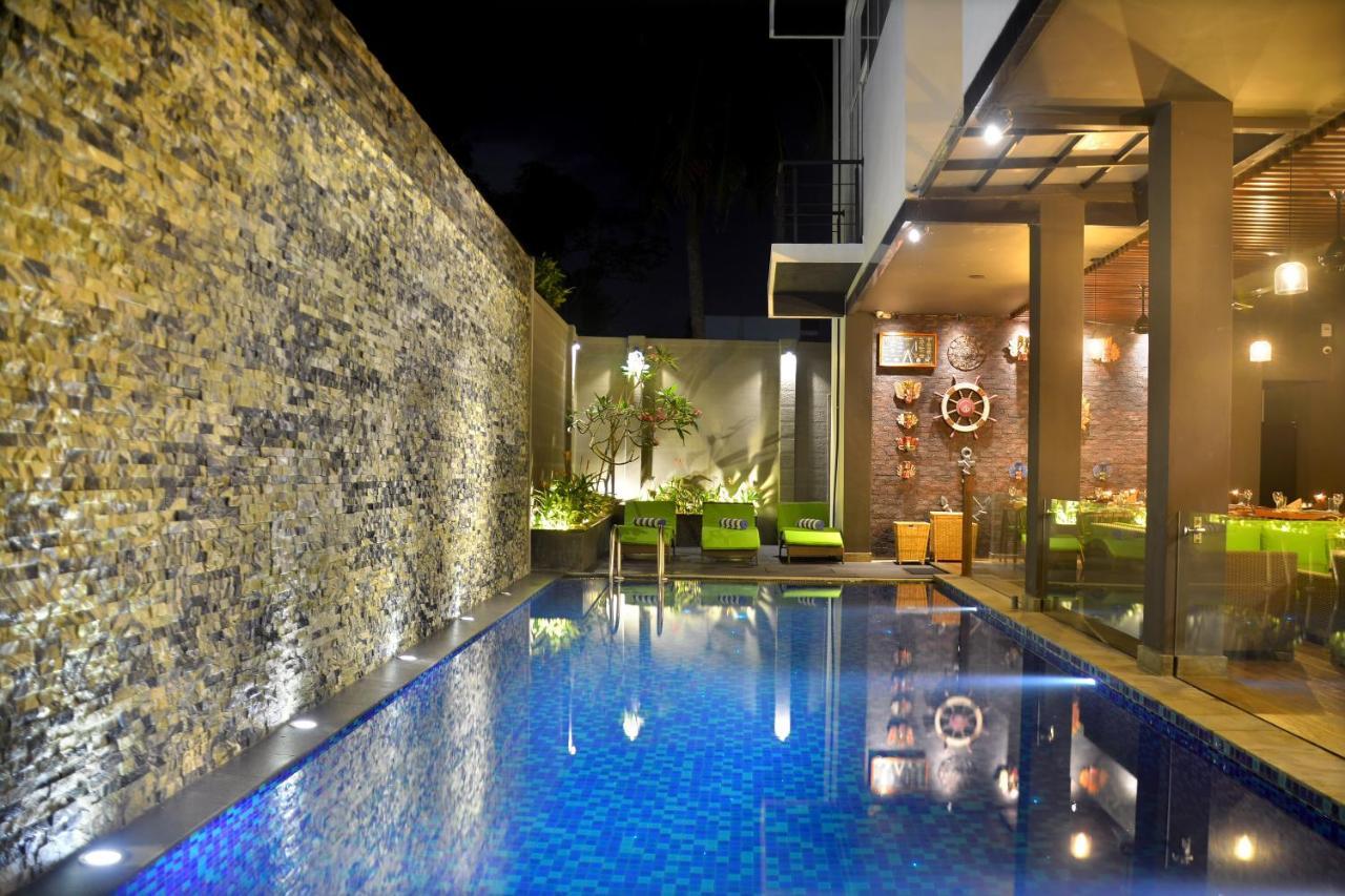 Belmont Boutique Hotel - Free Airport Shuttle Service نيجومبو المظهر الخارجي الصورة